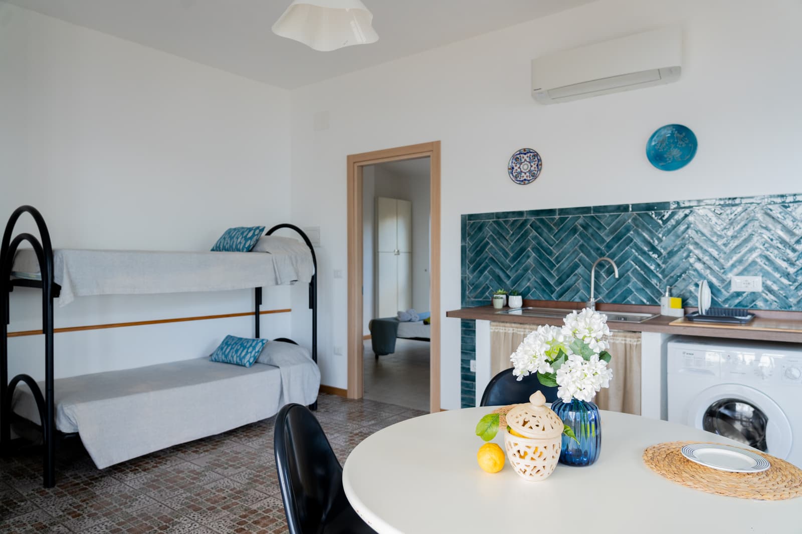 Villa Fresia, appartamento est con terrazza  - Thumbnail 2